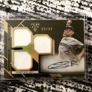 Roberto Osuna /35
